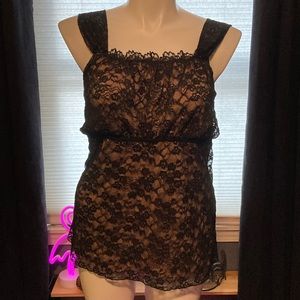 Venezia vintage black lace over nude empire waist camisole size 22/24